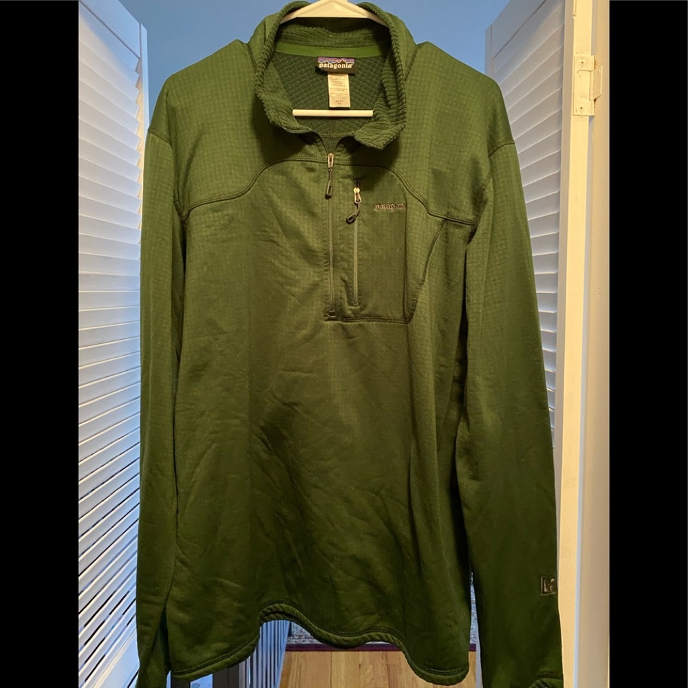 Patagonia XXL green men’s half zip